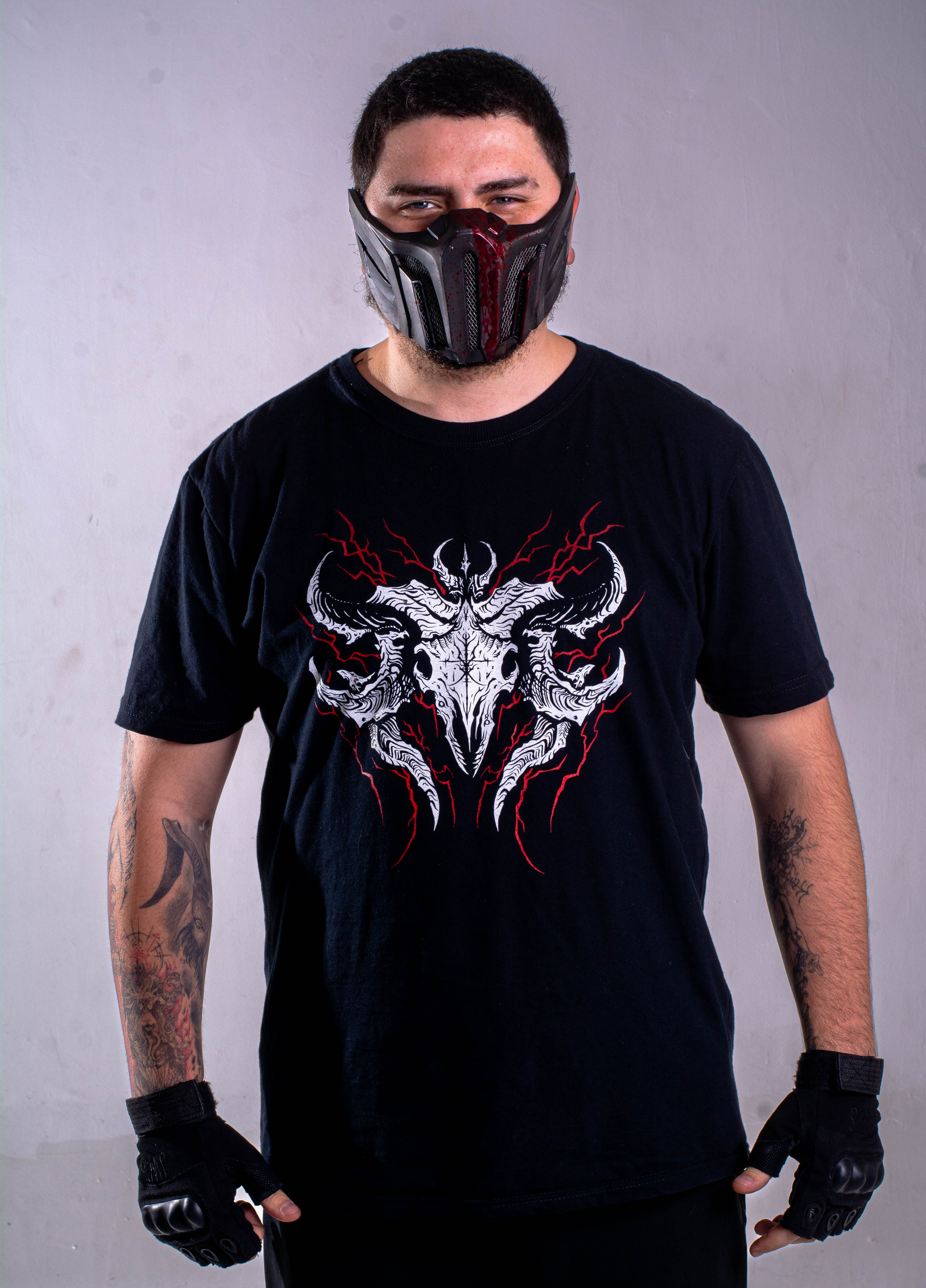 Identidade visual da Sad Records — máscara e merch