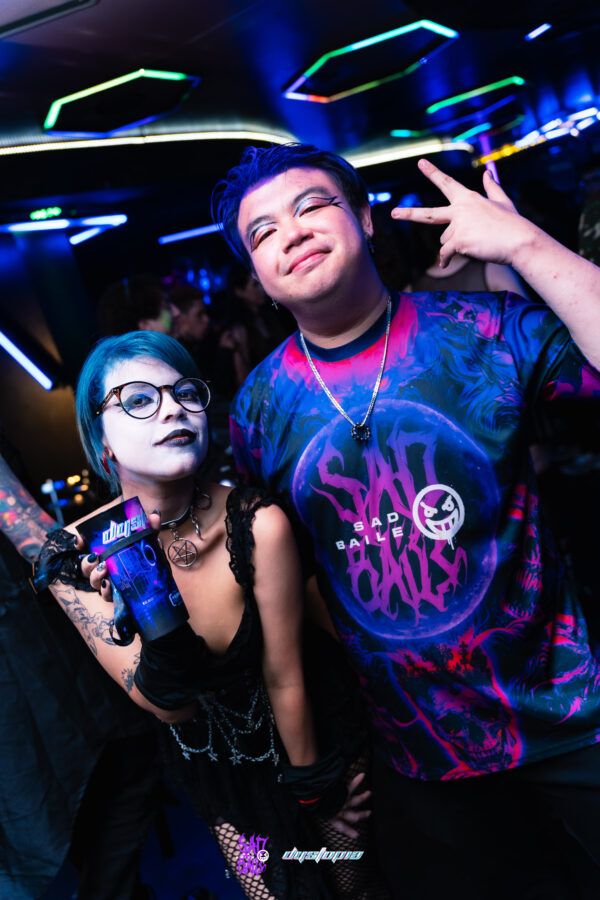 Público na SADBAILE 5# – BRUTALISM — festa da Sad Baile