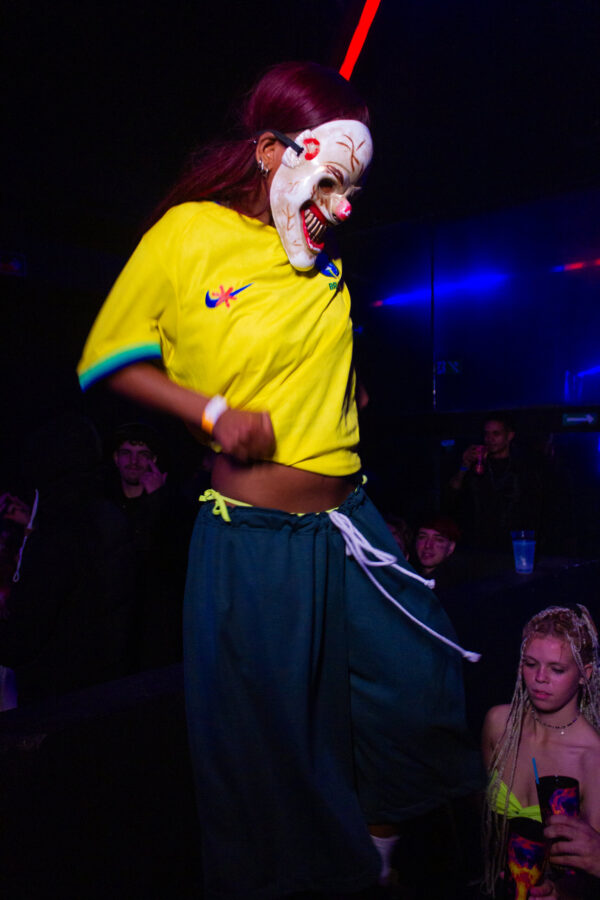 Público na SADBAILE 7# CAMPINAS BRUXARIA — festa da Sad Baile