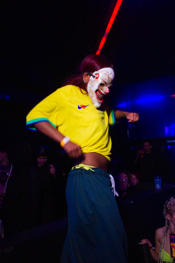 Público na SADBAILE 7# CAMPINAS BRUXARIA — festa da Sad Baile