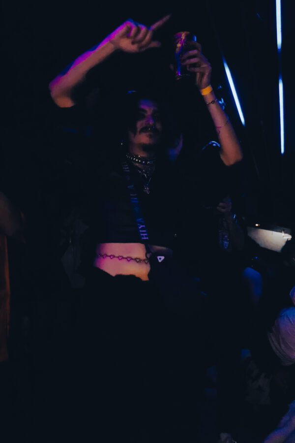 Público na SADBAILE 6# – CURITIBA APOCALIPSE — festa da Sad Baile
