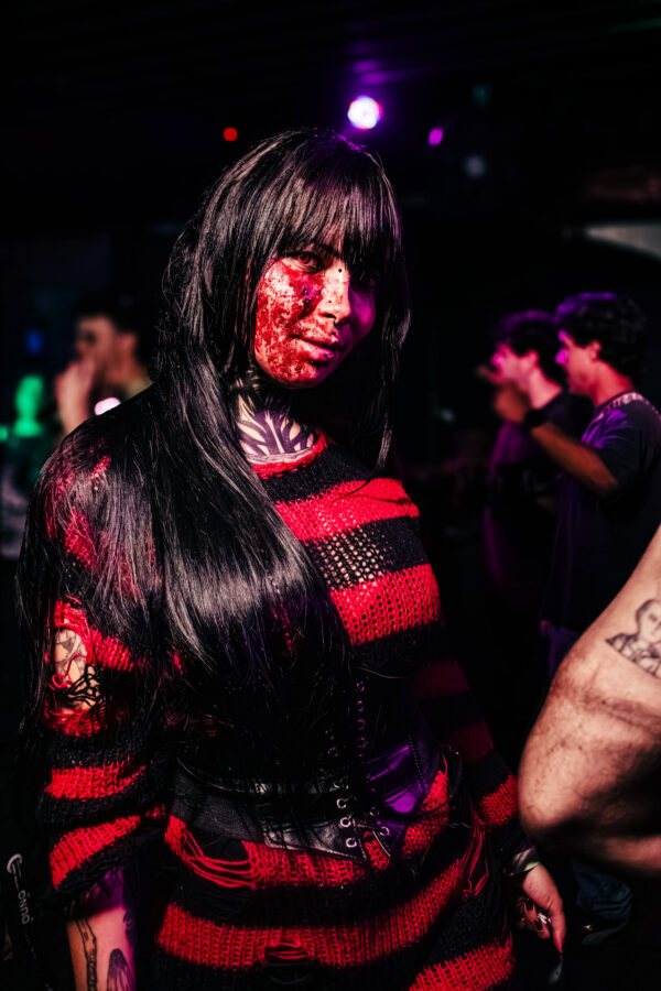Público na SADBAILE 7# CURITIBA HALLOWEEN — festa da Sad Baile