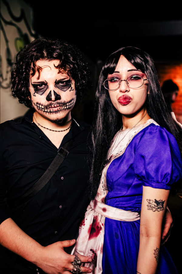 Público na SADBAILE 7# CURITIBA HALLOWEEN — festa da Sad Baile
